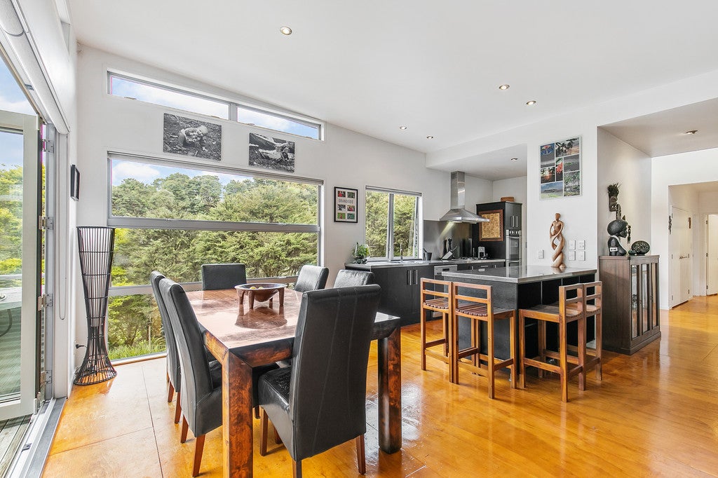 56 Rewa Road, Maraetai, Auckland - Carousel 26