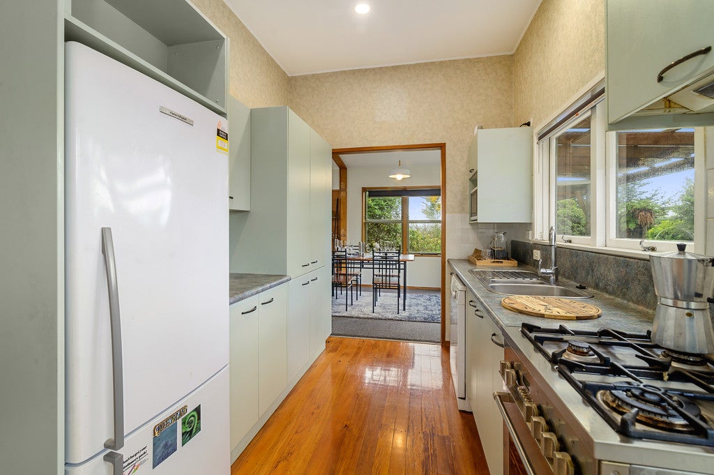 16 Melrose Avenue, Owhata, Rotorua - Carousel 2