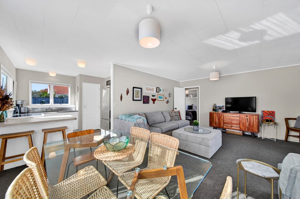 165A Carrington Street, Lower Vogeltown, New Plymouth - Carousel 2