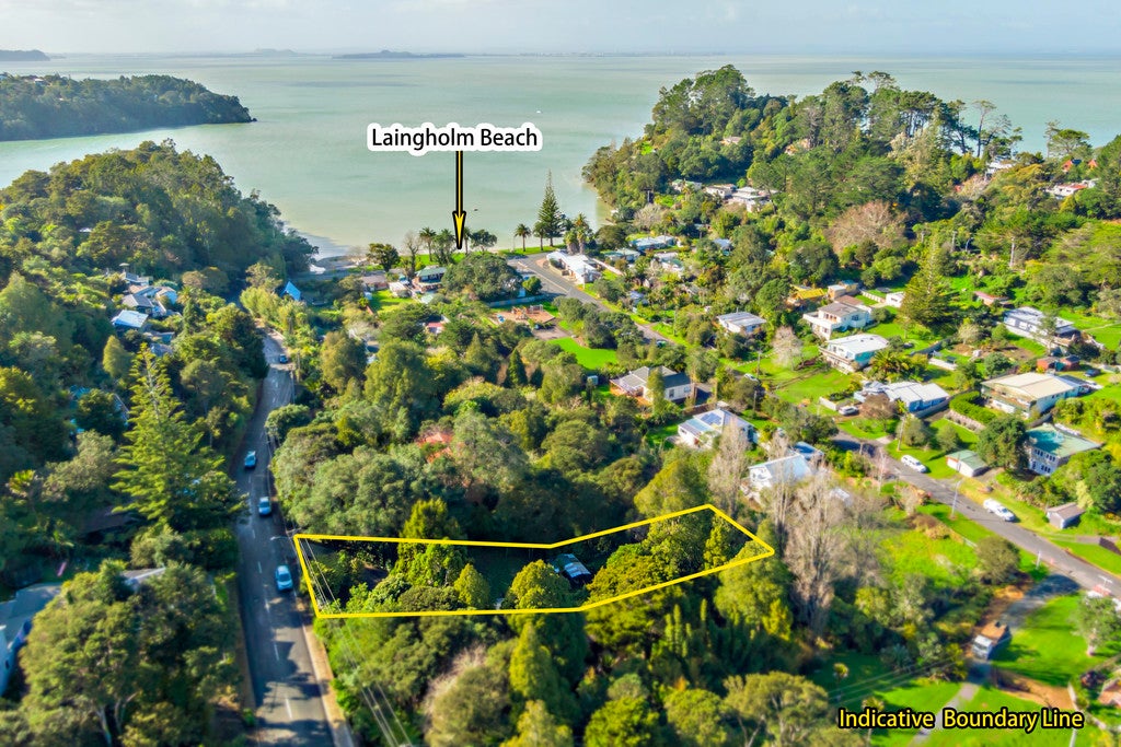 85 Warner Park Avenue, Laingholm, Auckland - Carousel 1