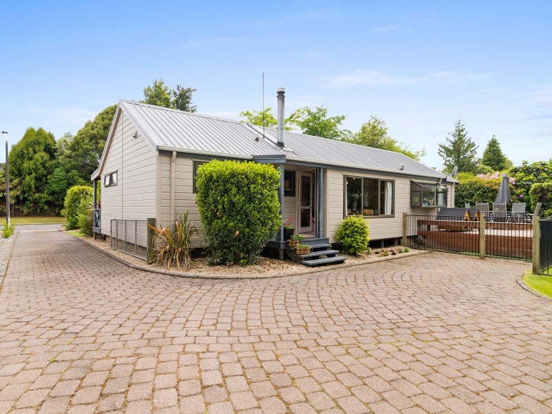 13 Henare Place, Tihiotonga, Rotorua - Carousel 2