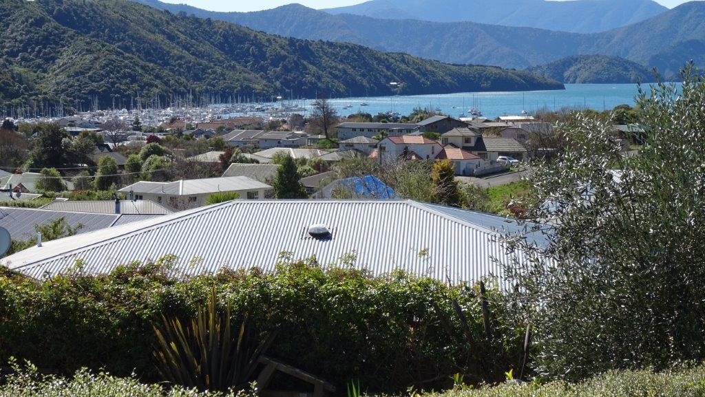 15 Rimu Terrace, Waikawa, Picton - Carousel 2