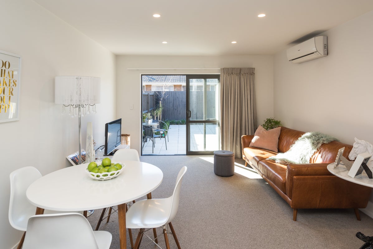 3/430 Barbadoes Street, Edgeware, Christchurch - Carousel 2