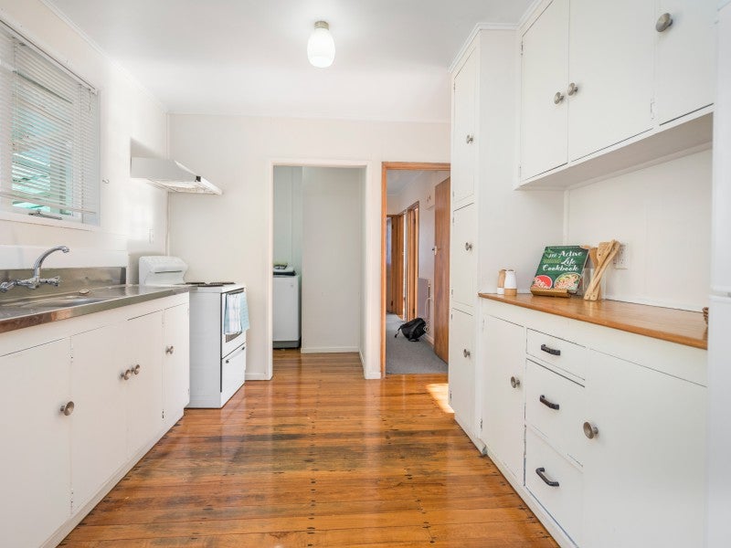 12 Willow Place, Horahora, Whangarei - Carousel 2
