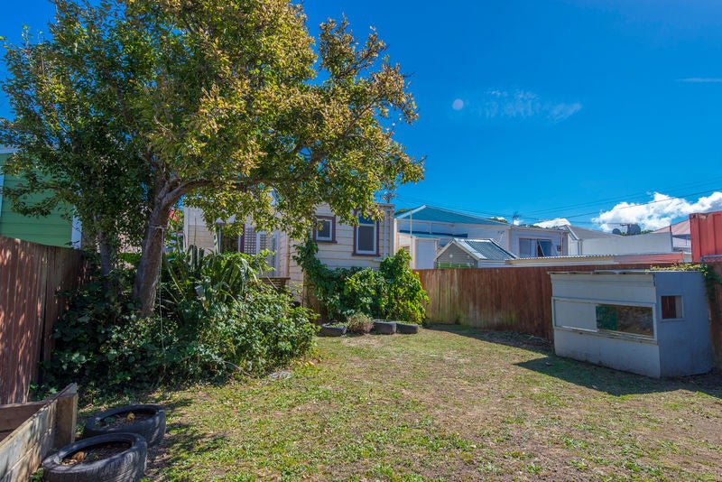 295 Mansfield Street, Newtown, Wellington - Carousel 2
