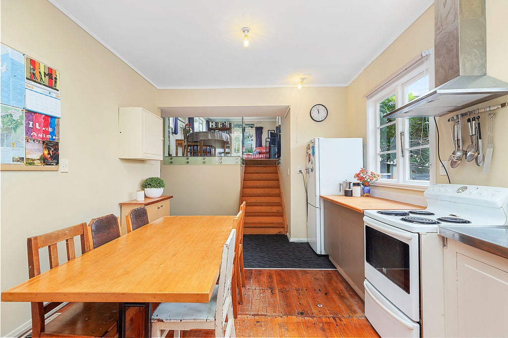 49 Kenya Street, Ngaio, Wellington - Carousel 2