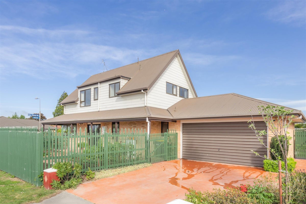 2 Ben Nevis Drive, Broomfield, Christchurch - Carousel 20