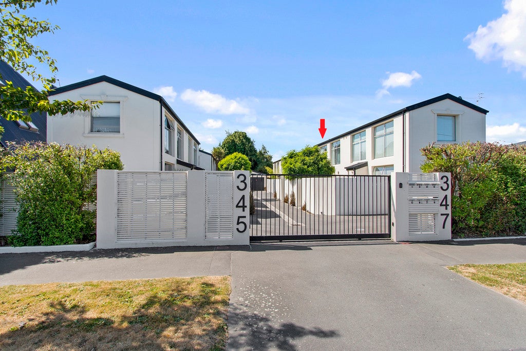 2/347 Armagh Street, Linwood, Christchurch - Carousel 1