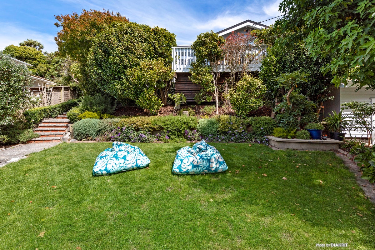 62 Nicholson Road, Khandallah, Wellington - Carousel 2