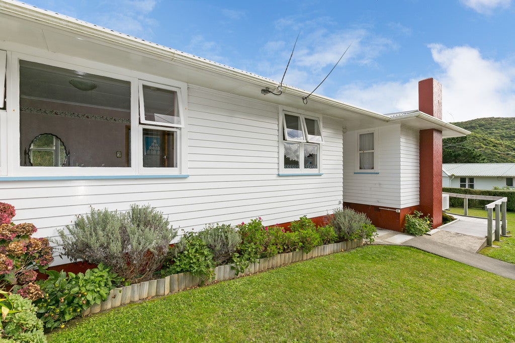 15 Vancouver Street, Kingston, Wellington - Carousel 1