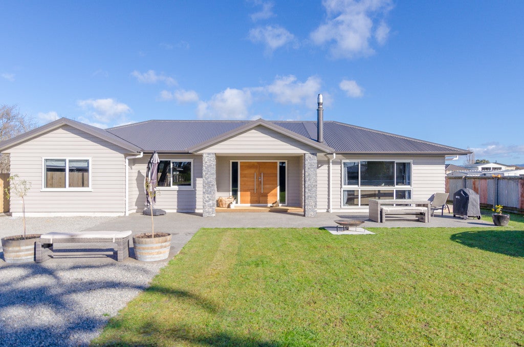 82 Cockburn Street, Kuripuni, Masterton - Carousel 1
