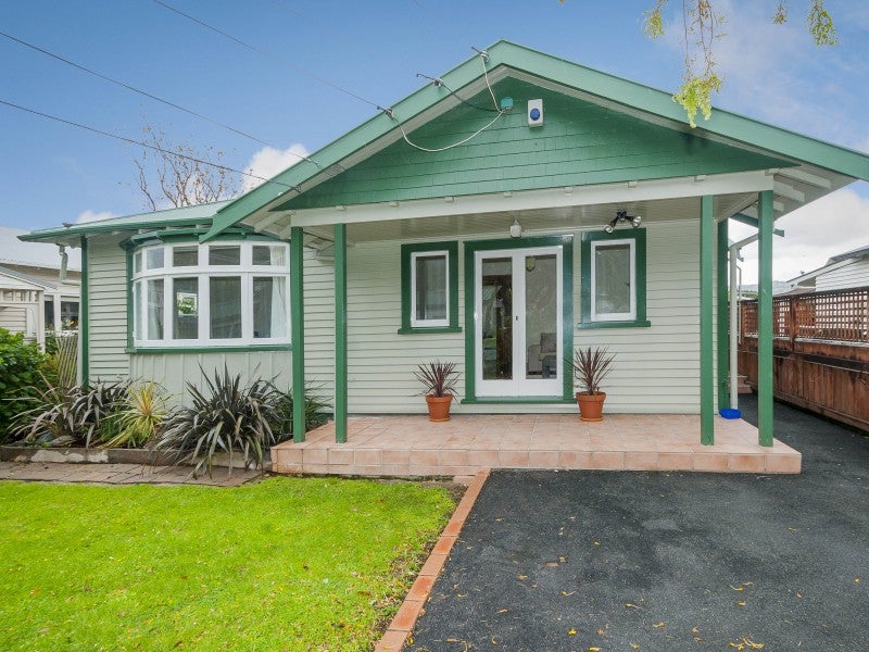 1/33 Collingwood Street, Waterloo, Lower Hutt - Carousel 2