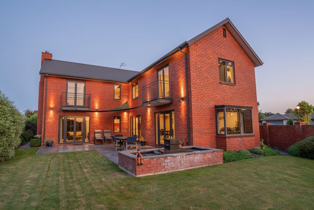 1 Wild Dunes Place, Shirley, Christchurch - Carousel 1