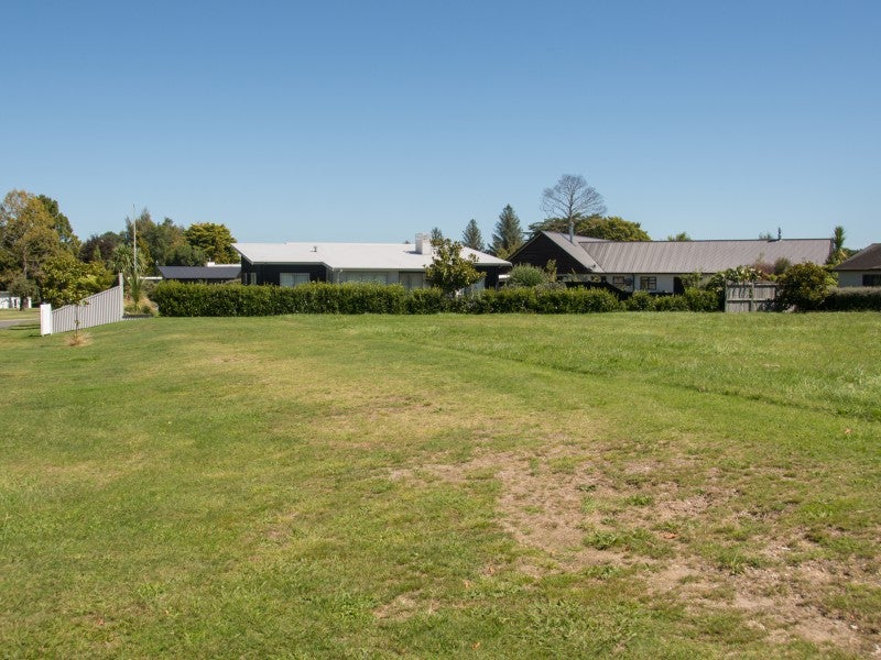 6 Cabbage Tree Grove, Kinloch, Taupo - Carousel 10