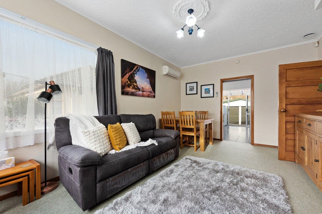 128 Naenae Road, Naenae, Lower Hutt - Carousel 2