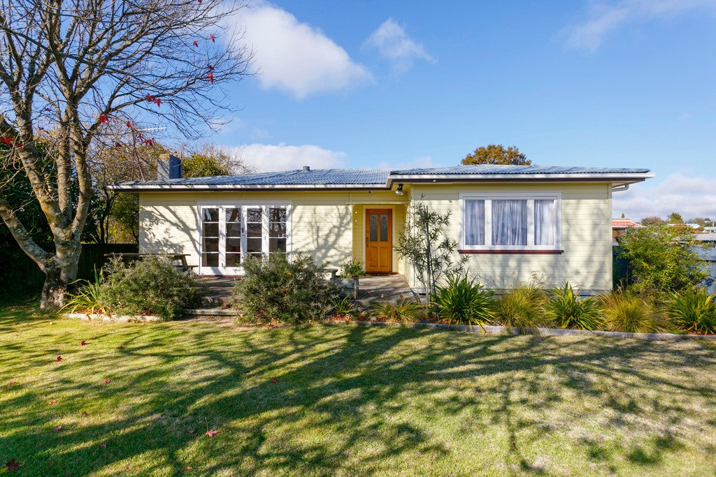 19 Elizabeth Street, Tauhara, Taupo - Carousel 2