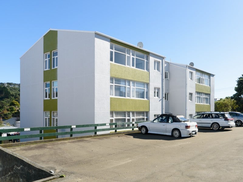 11/25 Te Wharepouri Street, Berhampore, Wellington - Carousel 1