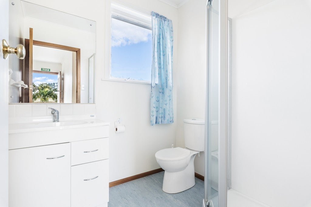 20A Tomo Street, New Lynn, Auckland - Carousel 13