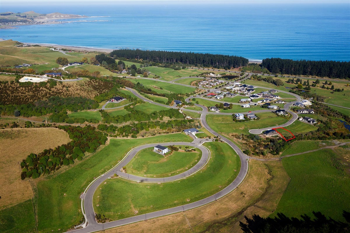 13 Clemett Court, Kaikoura Flat, Kaikoura - Carousel 1