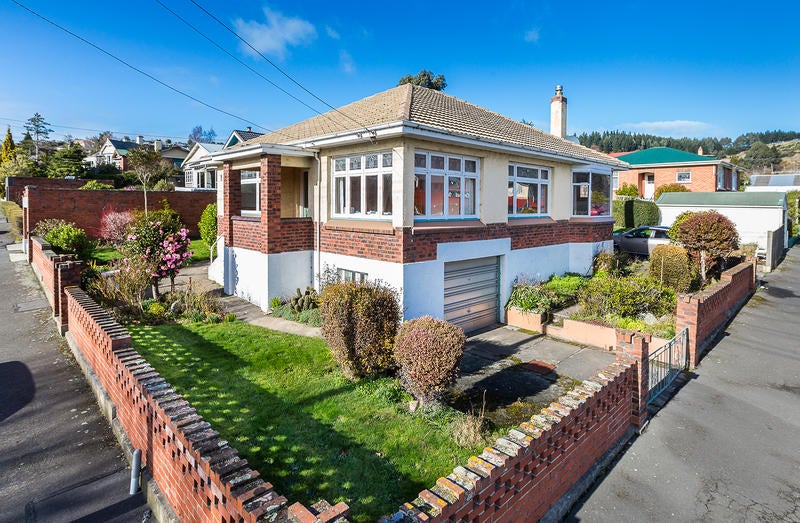 10 Main Road, Fairfield, Dunedin - Carousel 1