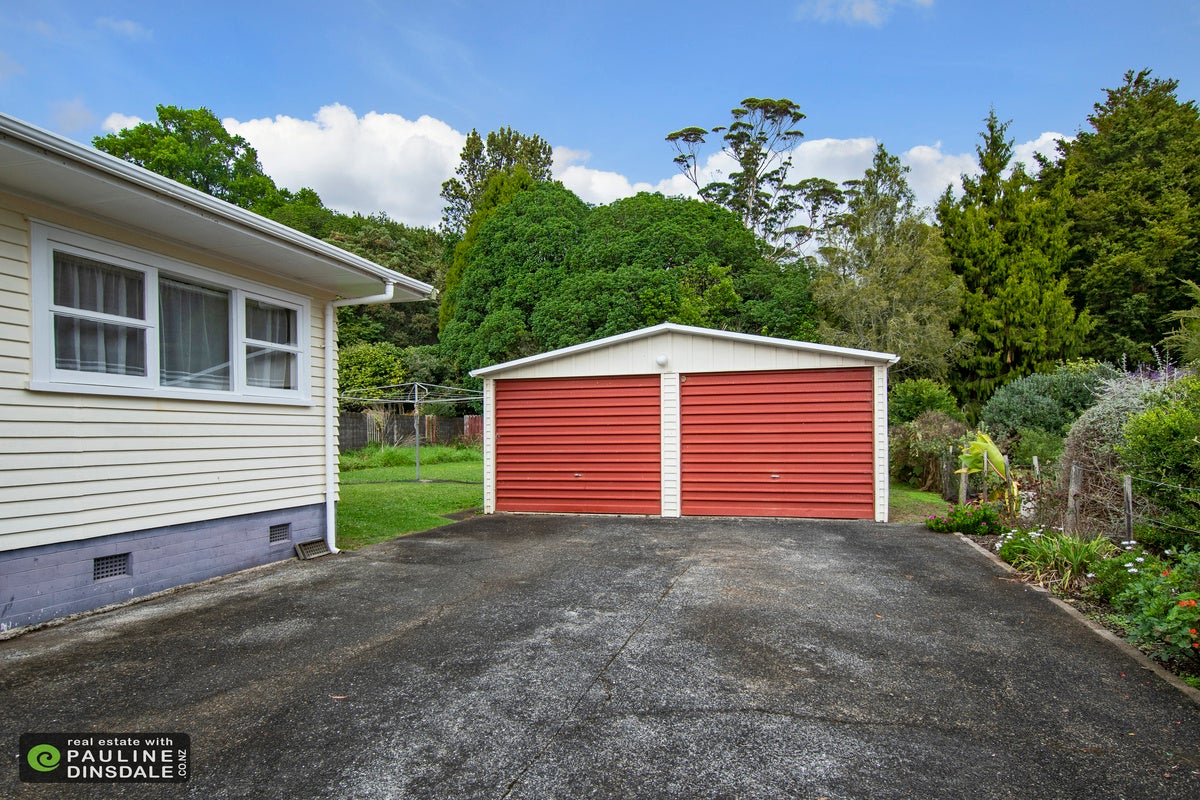 20 Ford Avenue, Kamo, Whangarei - Carousel 23