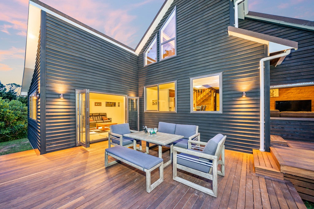57 Sweetacres Drive, Belmont, Lower Hutt - Carousel 1