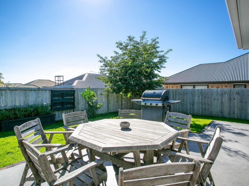 3A Alpers Ridge, Leamington, Cambridge - Carousel 2
