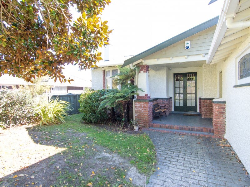 461 College Street, Hokowhitu, Palmerston North - Carousel 2