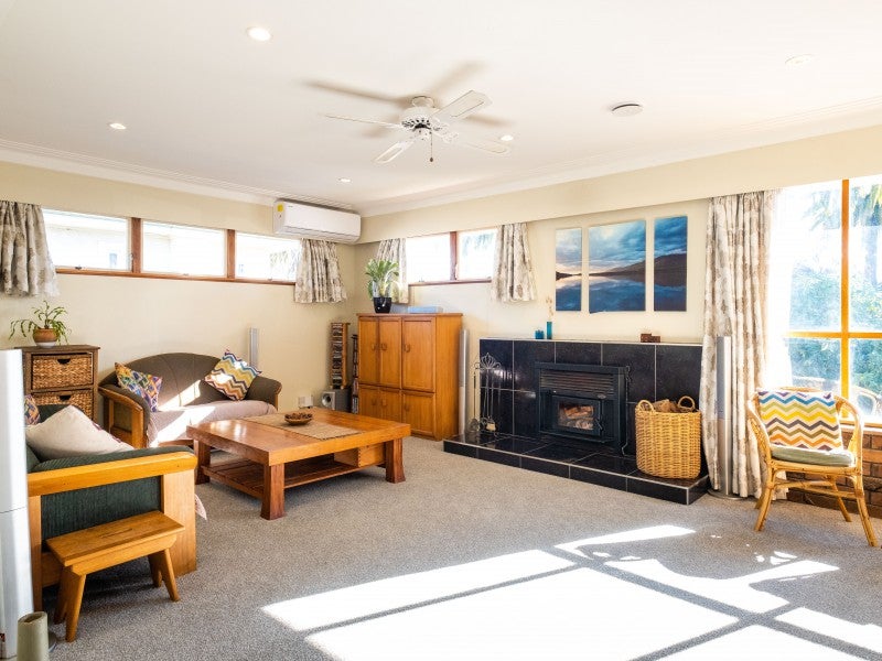 160 Kennedy Road, Marewa, Napier - Carousel 1