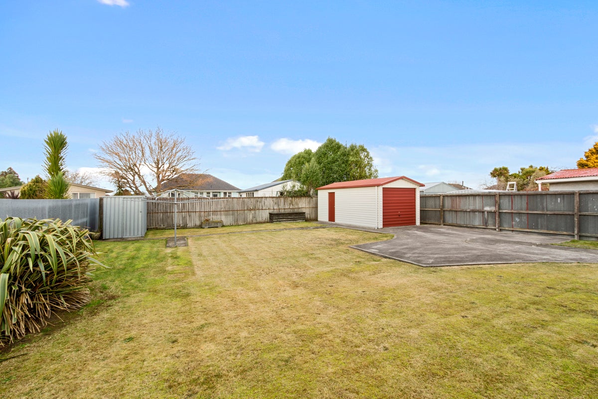 70 Manurere Street, Hei Hei, Christchurch - Carousel 2