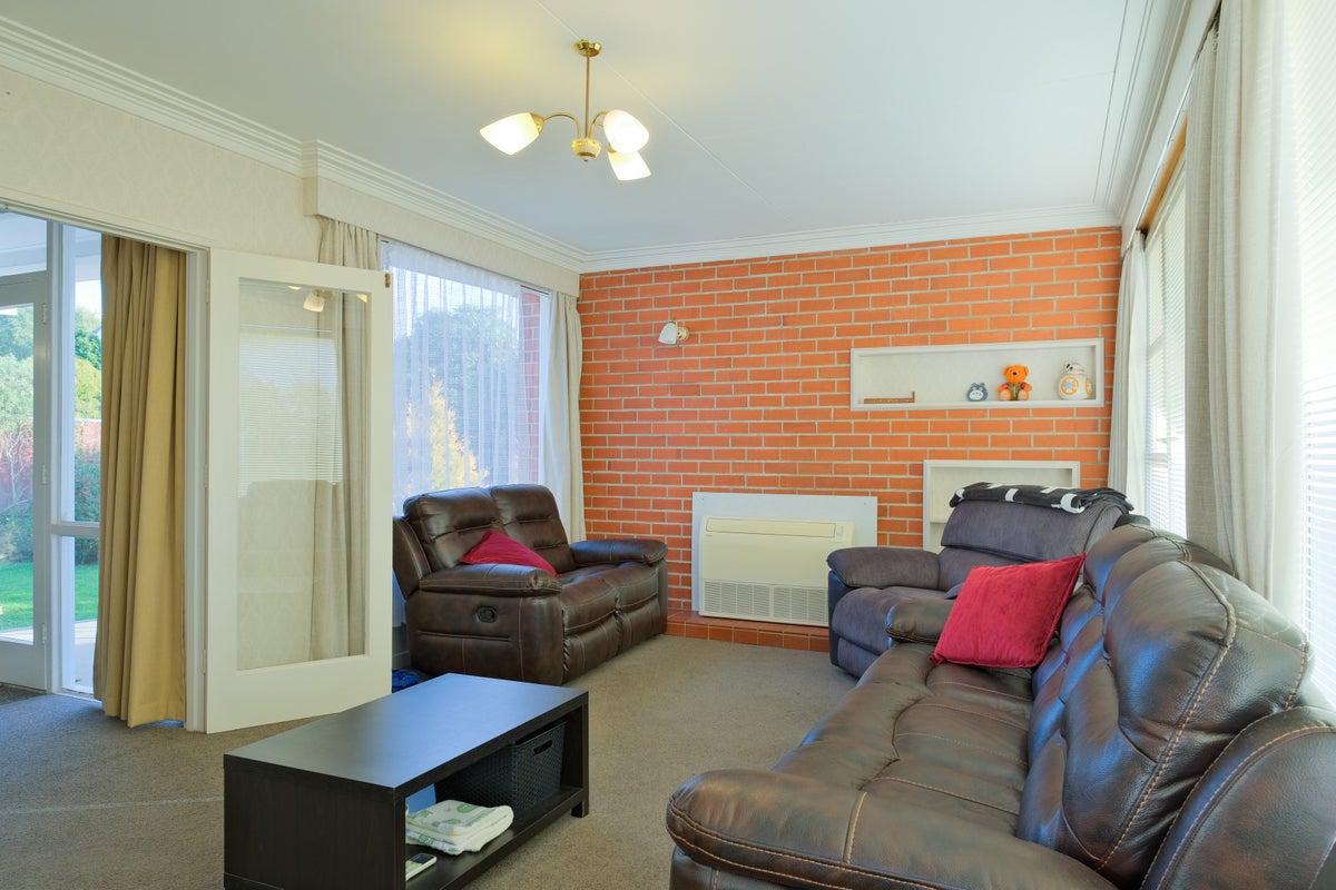 59 Mailer Street, Mornington, Dunedin - Carousel 2