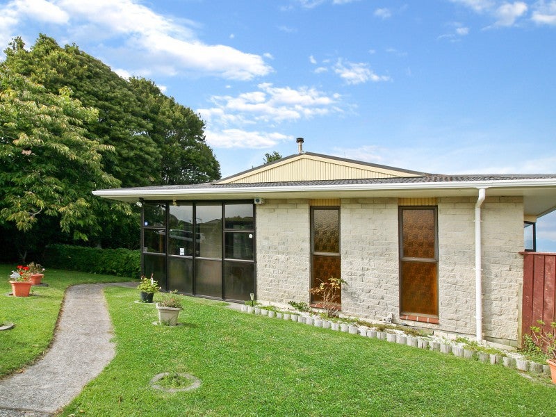 37 Norwich Avenue, Spotswood, New Plymouth - Carousel 1