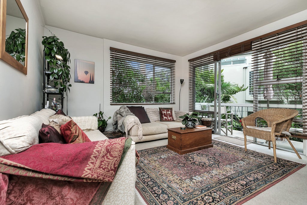 1/5 Curran Street, Herne Bay, Auckland - Carousel 1