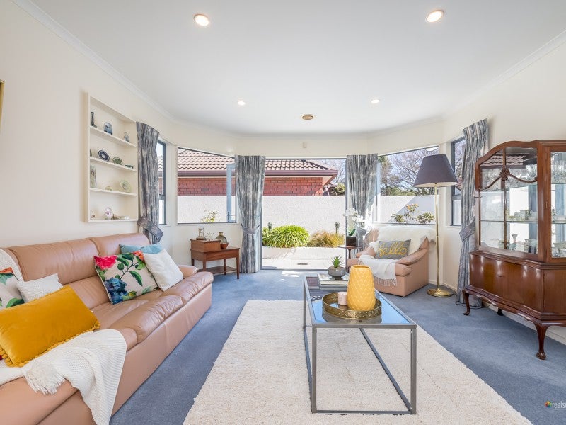 3/59 Hautana Street, Woburn, LOWER HUTT - Carousel 2