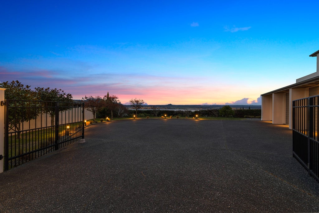 25 Mapara Road, Acacia Bay, Taupo - Carousel 2