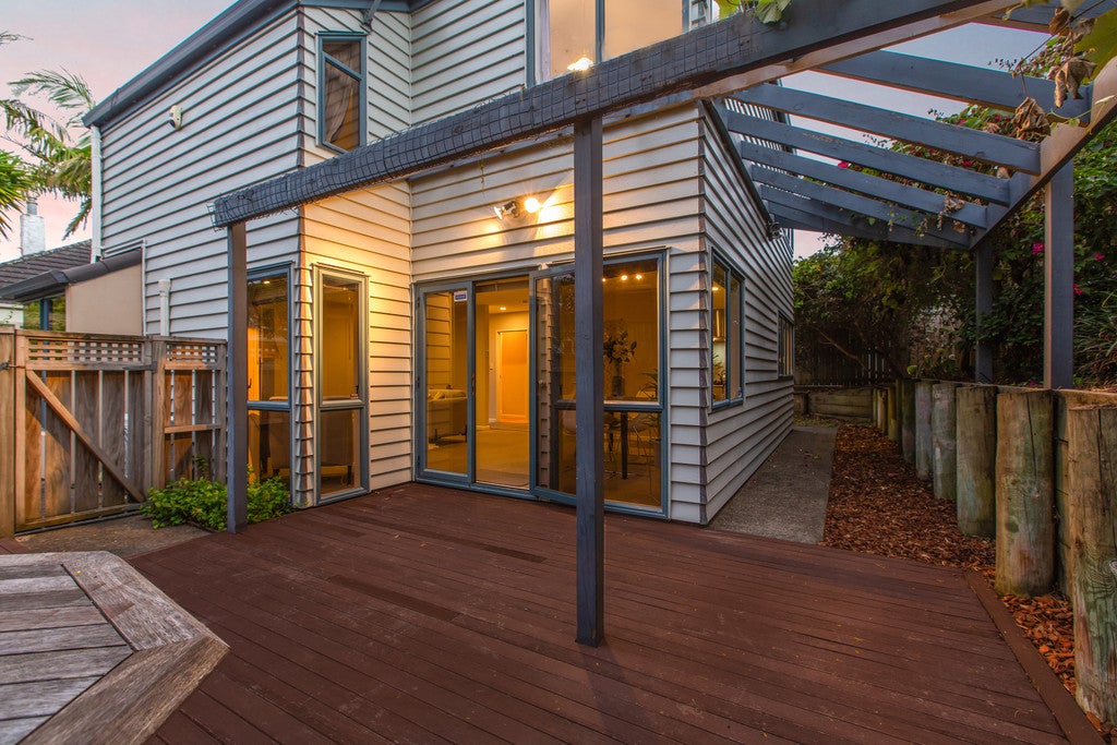 2/26 Te Arawa Street, Orakei, Auckland - Carousel 2