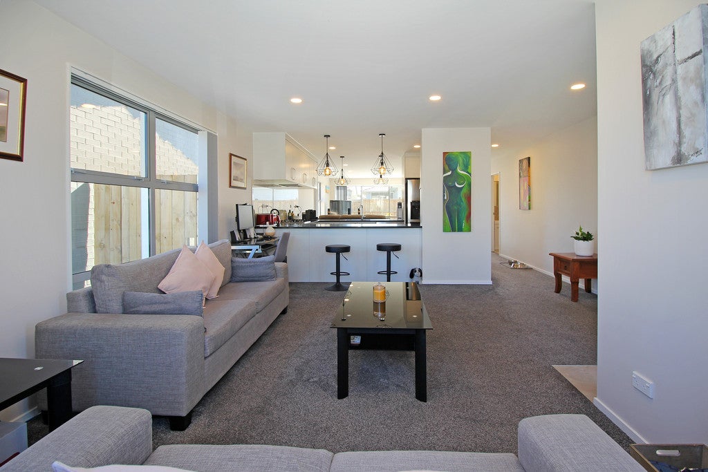 13 Flight Place, Takanini, Auckland - Carousel 2
