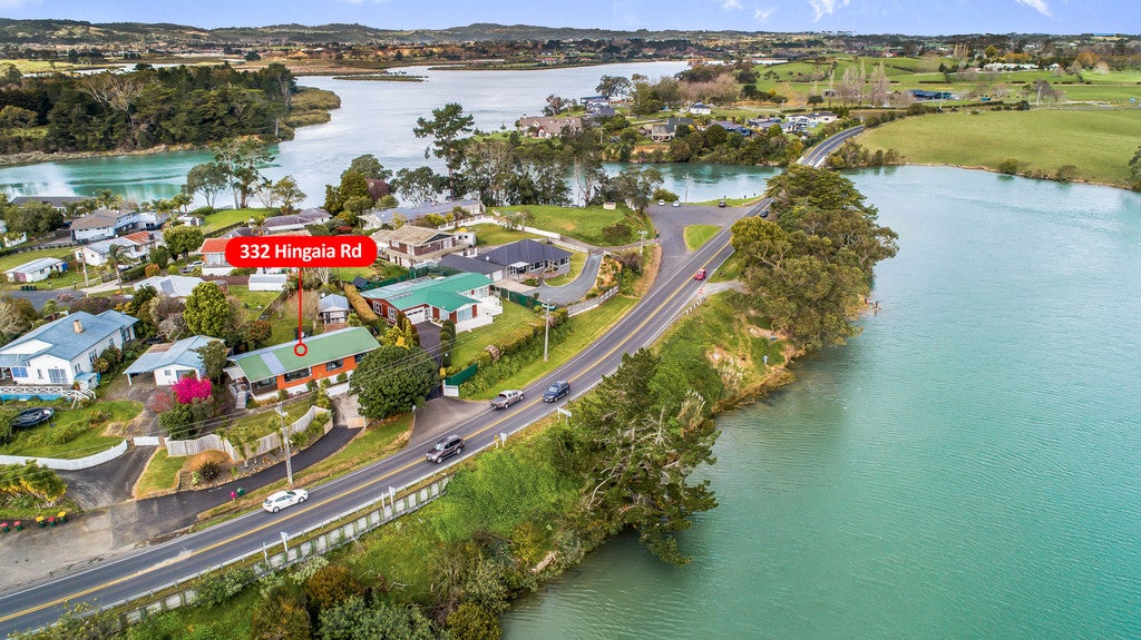 332 Hingaia Road, Karaka, Papakura - Carousel 1