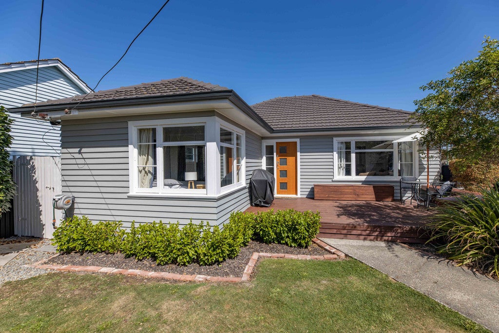 2 Dunedin Street, Redwood, Christchurch - Carousel 18