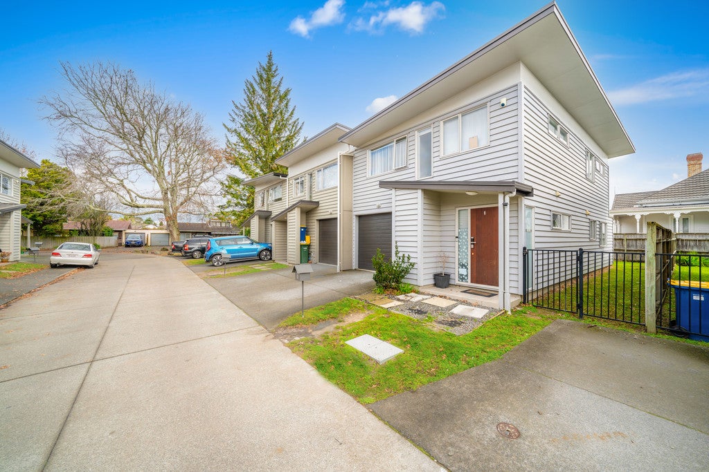 20/45A Swanson Road, Henderson, Auckland - Carousel 2