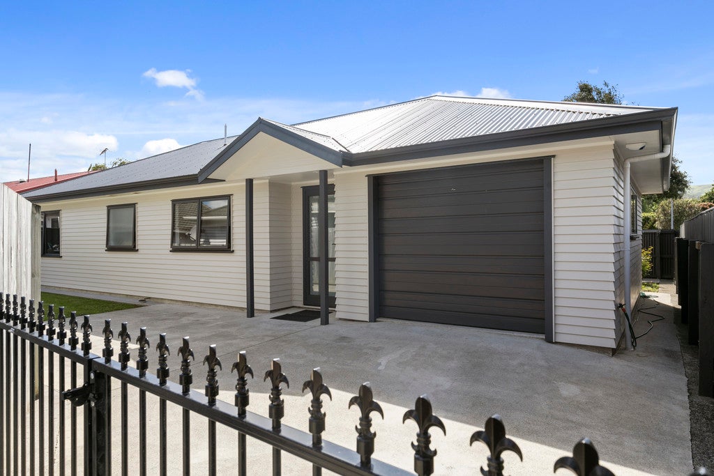 25A Athlone Crescent, Boulcott, Lower Hutt - Carousel 1