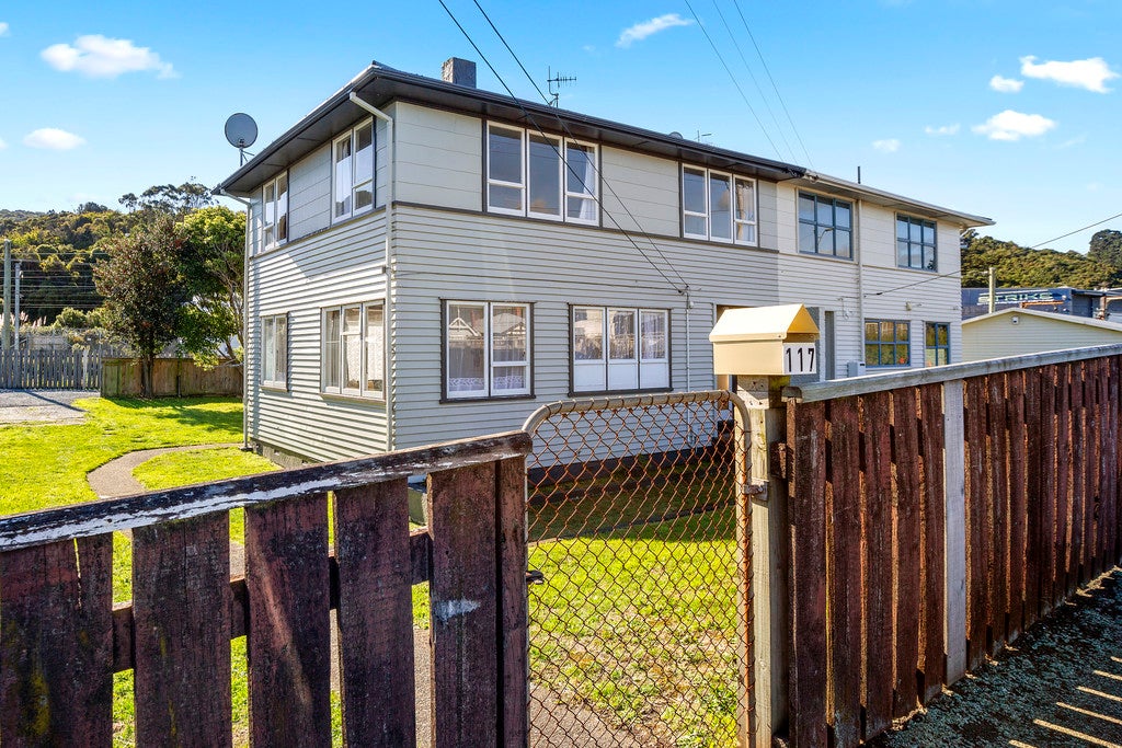 11/117 Hutt Road, Petone, Lower Hutt - Carousel 1
