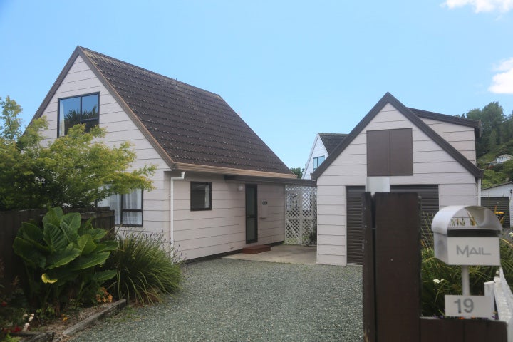 19 Towai Street, Stoke, Nelson - Carousel 1