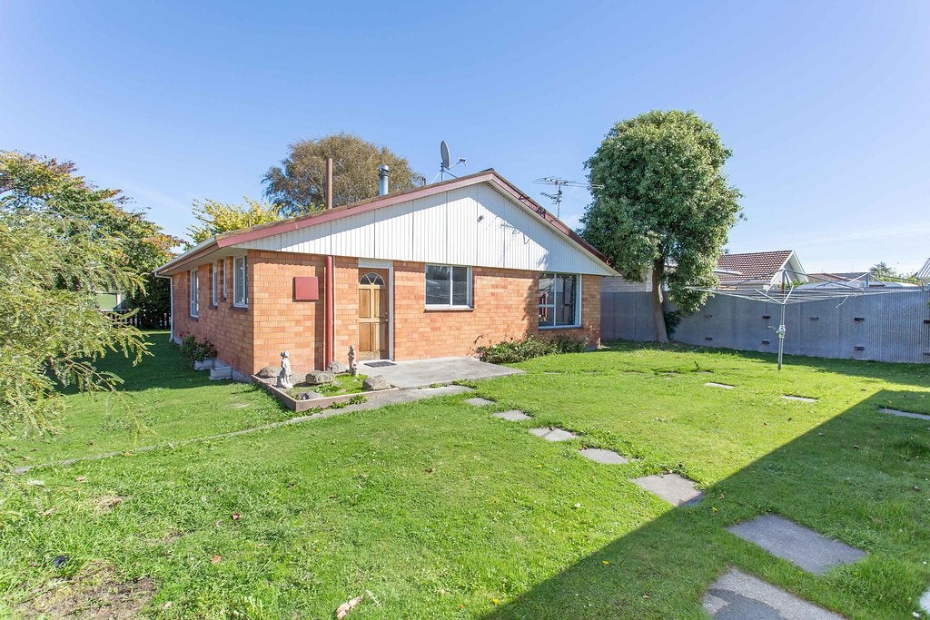 1 Fair Place, Hoon Hay, Christchurch - Carousel 2
