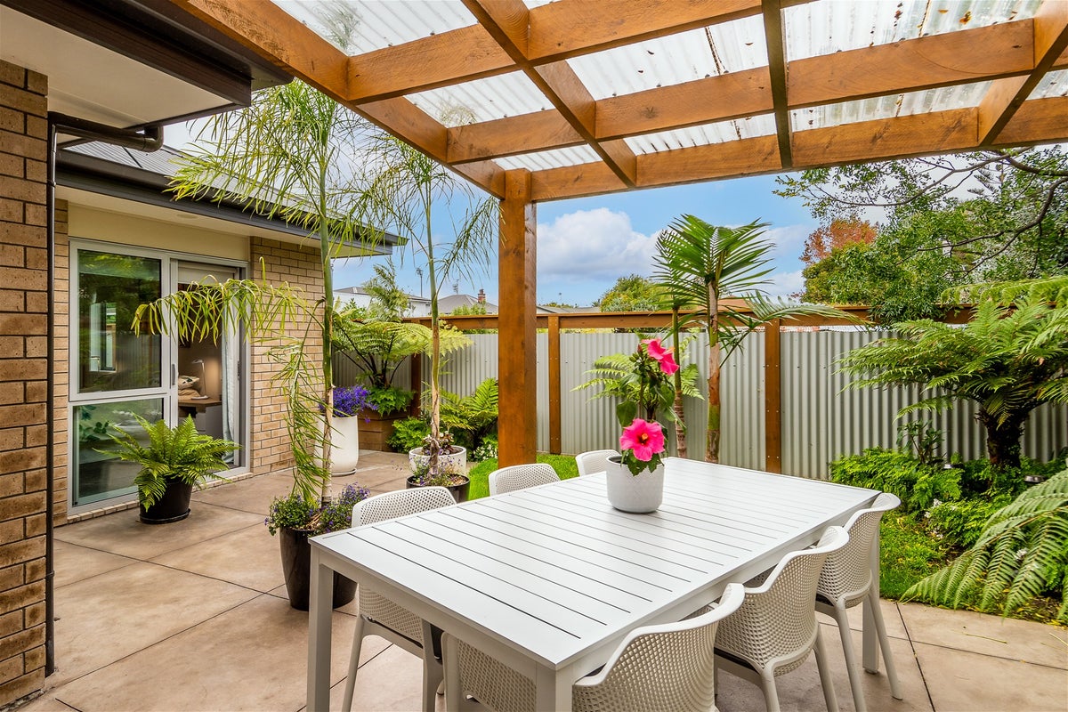 83B Wellesley Road, Napier South, Napier - Carousel 16