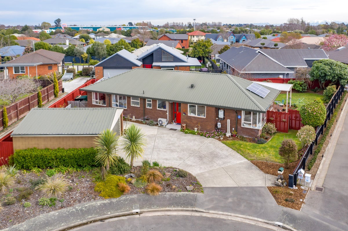 23 Giles Place, Shirley, Christchurch - Carousel 22