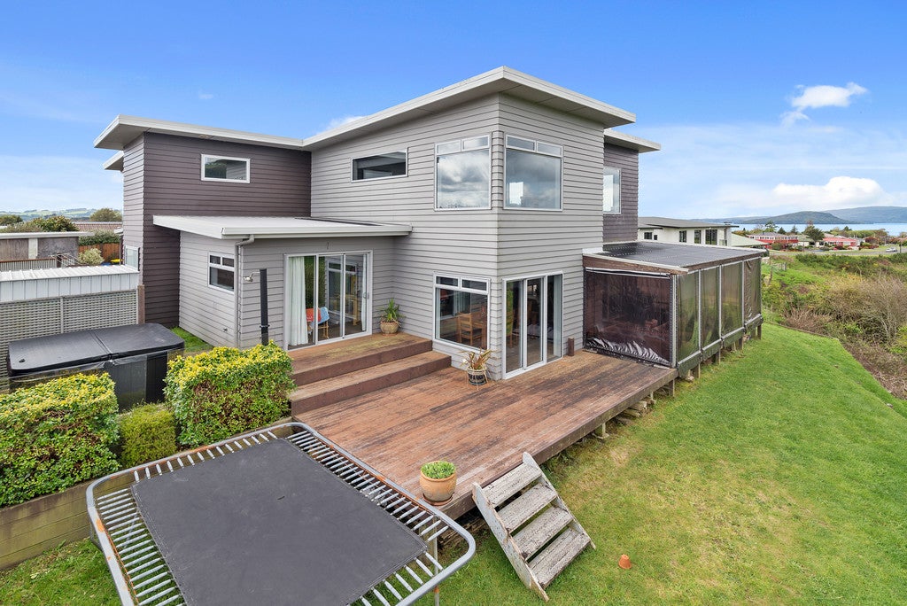 73 Hall Road, Ngongotaha, Rotorua - Carousel 2
