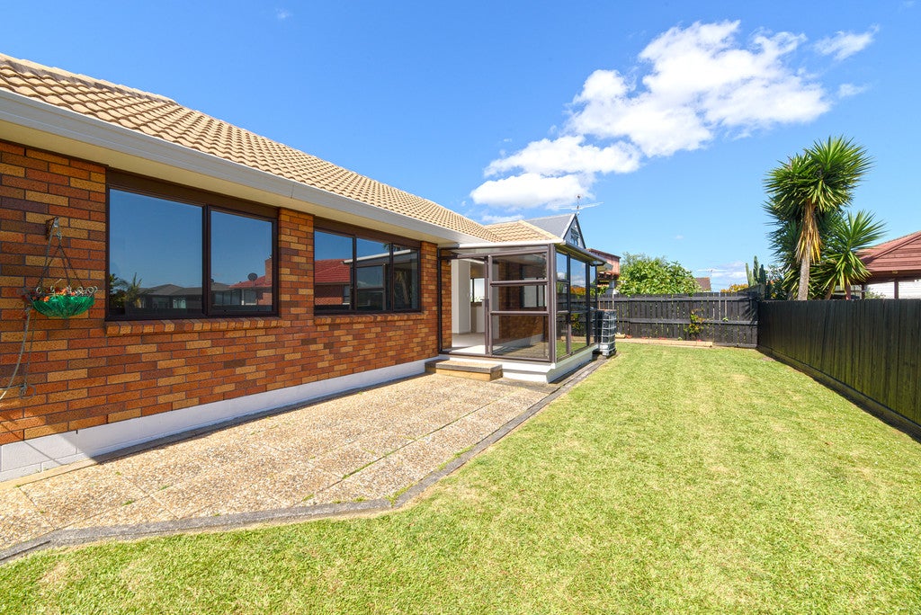 11B Bolton Street, Blockhouse Bay, Auckland - Carousel 2