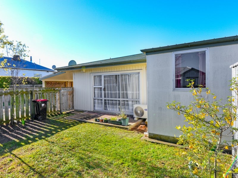 1/806 Lyell Street, Akina, Hastings - Carousel 1