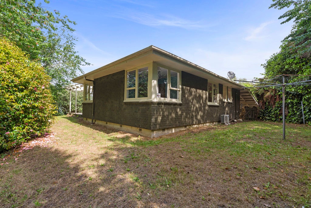 15A Michael Place, Mangakakahi, Rotorua - Carousel 15